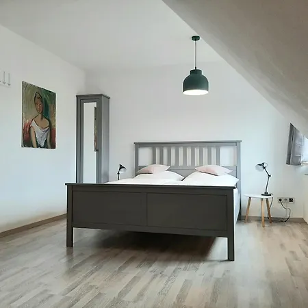 Art-apartment Iii